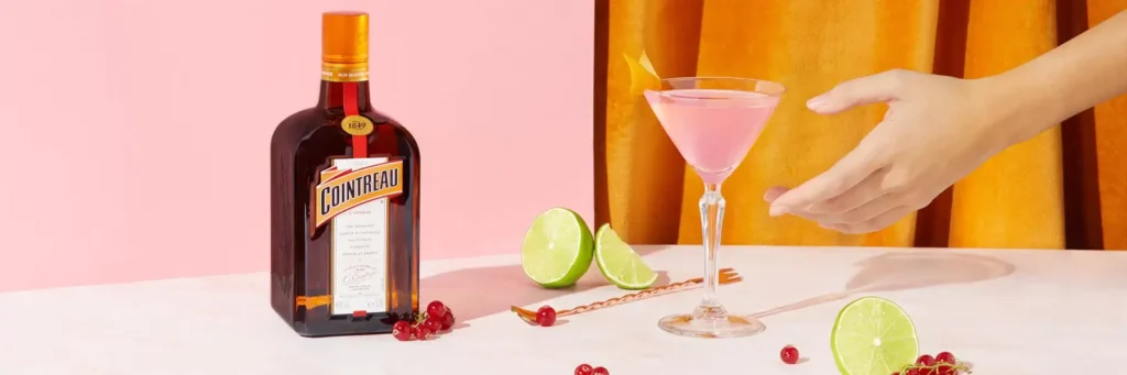 15 Pilihan Minuman Alkohol Manis dengan Rasa Fun dan Kelas! 4 Cosmopolitan