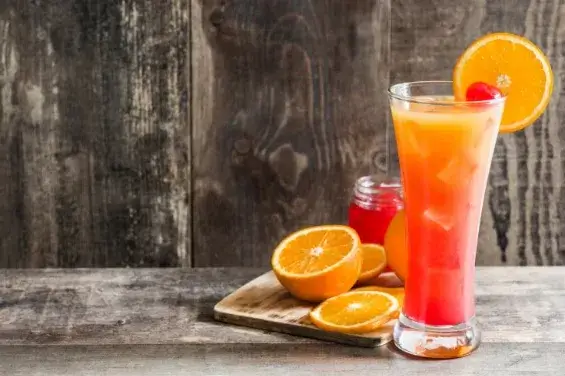 Nongkrong di Bar? Coba 10 Minuman Ini, Bebas Alkohol! 9 Sunrise Mocktail