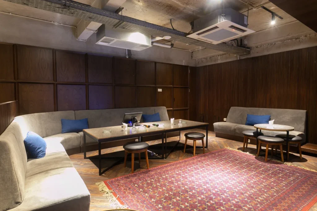 Pemula Freelance atau Remote Work? Coba Private Room Cafe! 6 nara private room cafe di jakarta