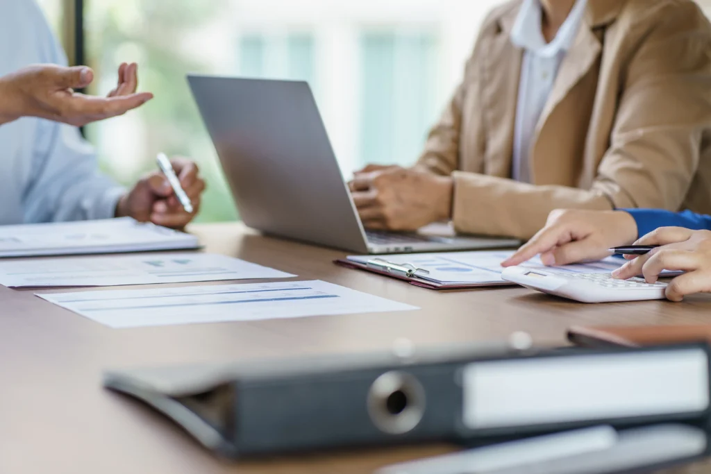 5 Layout Ruang Rapat Buat Meeting lebih Efektif 8 Membuat agenda rapat spesifik