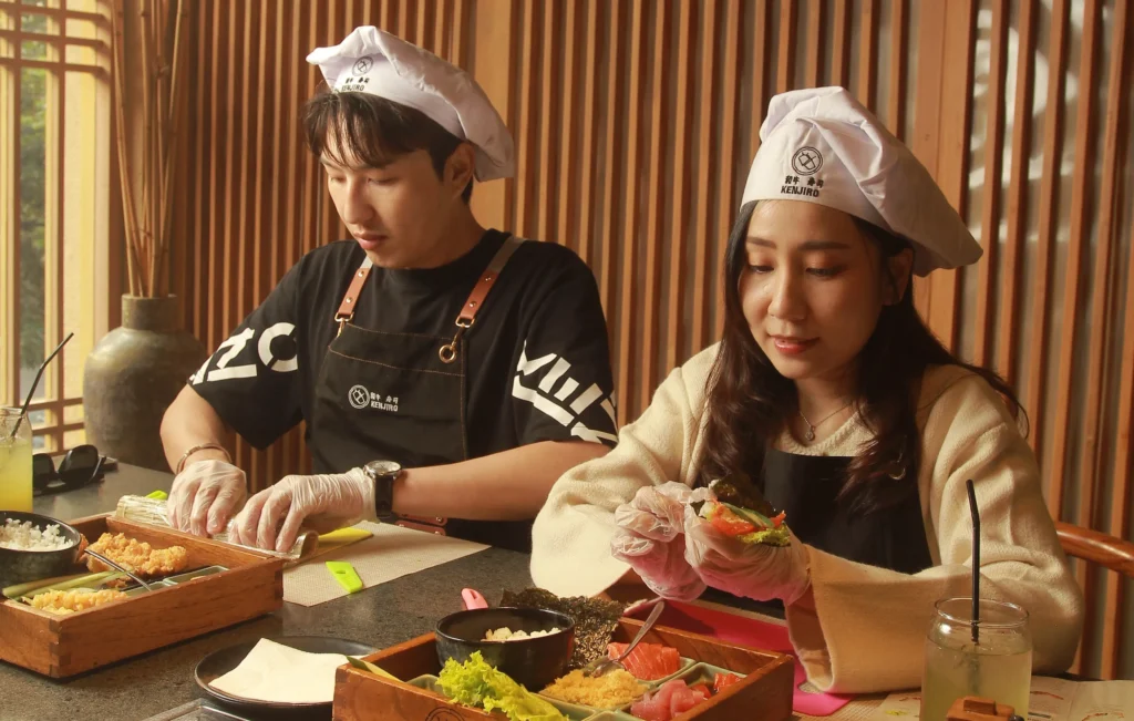 Sushi DIY di Kenjiro bersama teman