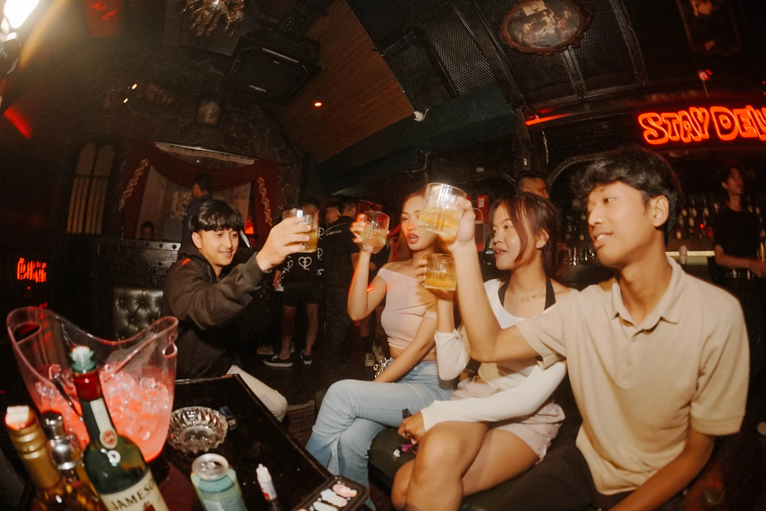 4 Tips Bikin Birthday Party Buat Temen Introvert 12 How introverts party scaled