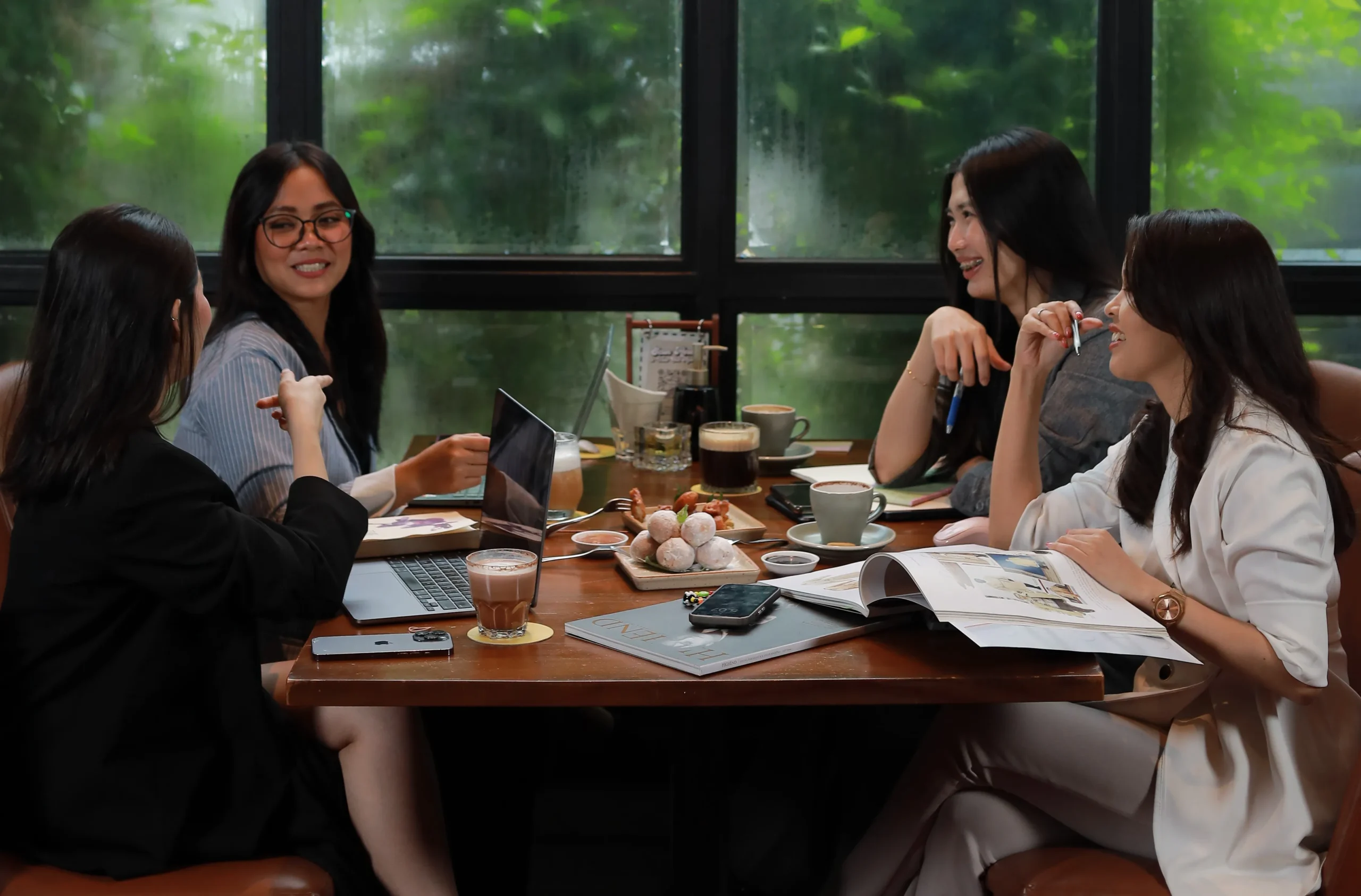5 Inspirasi Tema Bachelorette Party yang Lagi Hits 21 NBH CROWD scaled