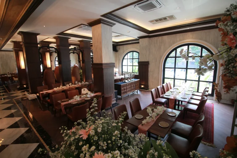 reception table intimate wedding jakarta