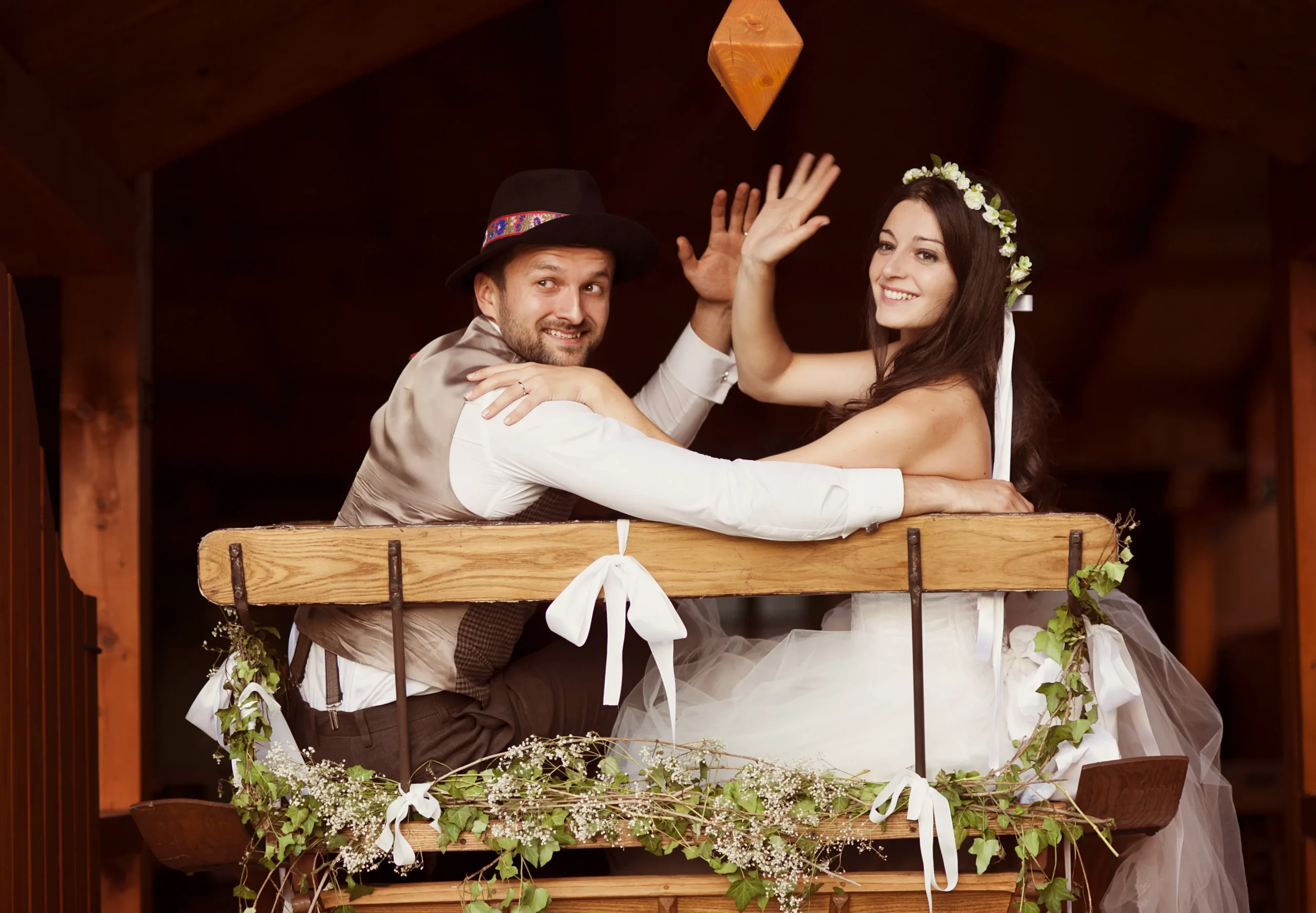 3 Moodboard Intimate Wedding Gaya Unik dan Kekinian 16 3 Moodboard Intimate Wedding 2 scaled