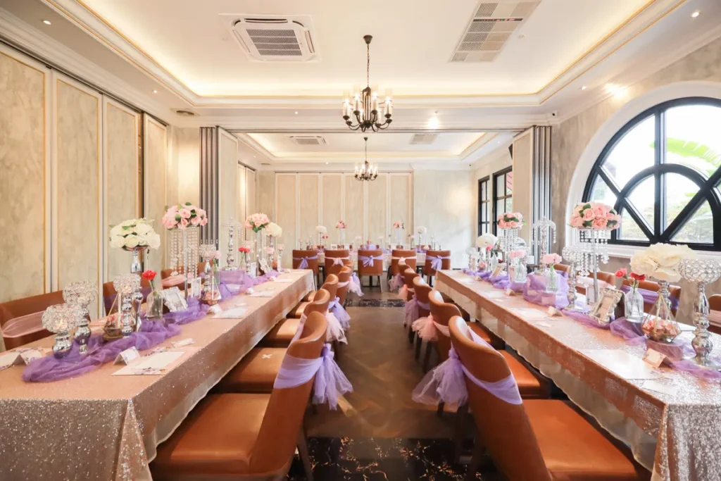 3 Moodboard Intimate Wedding 40s Vintage Playlist