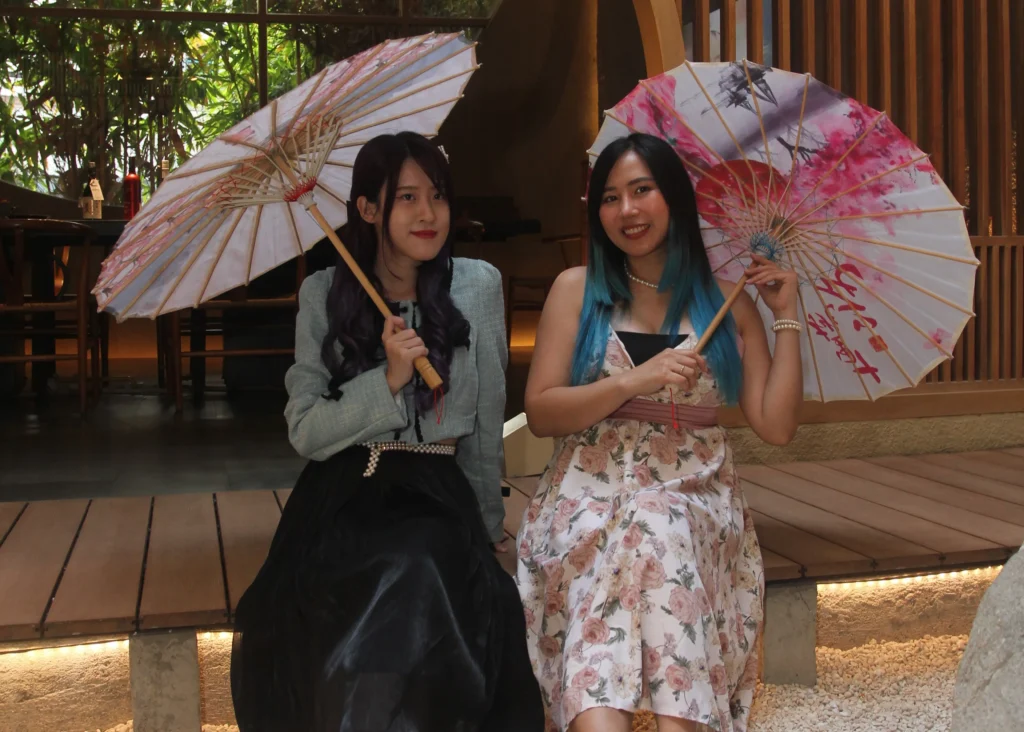 3 Moodboard Intimate Wedding Japandi Fashion