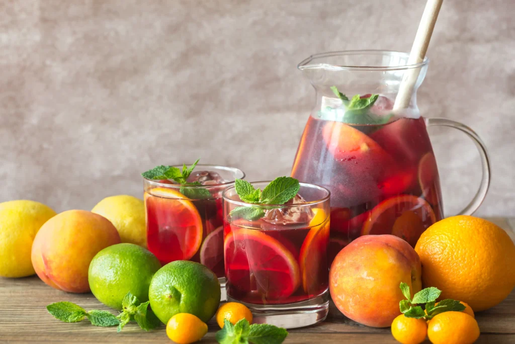 3 Resep Fruit Cocktail Buat Halloween Party