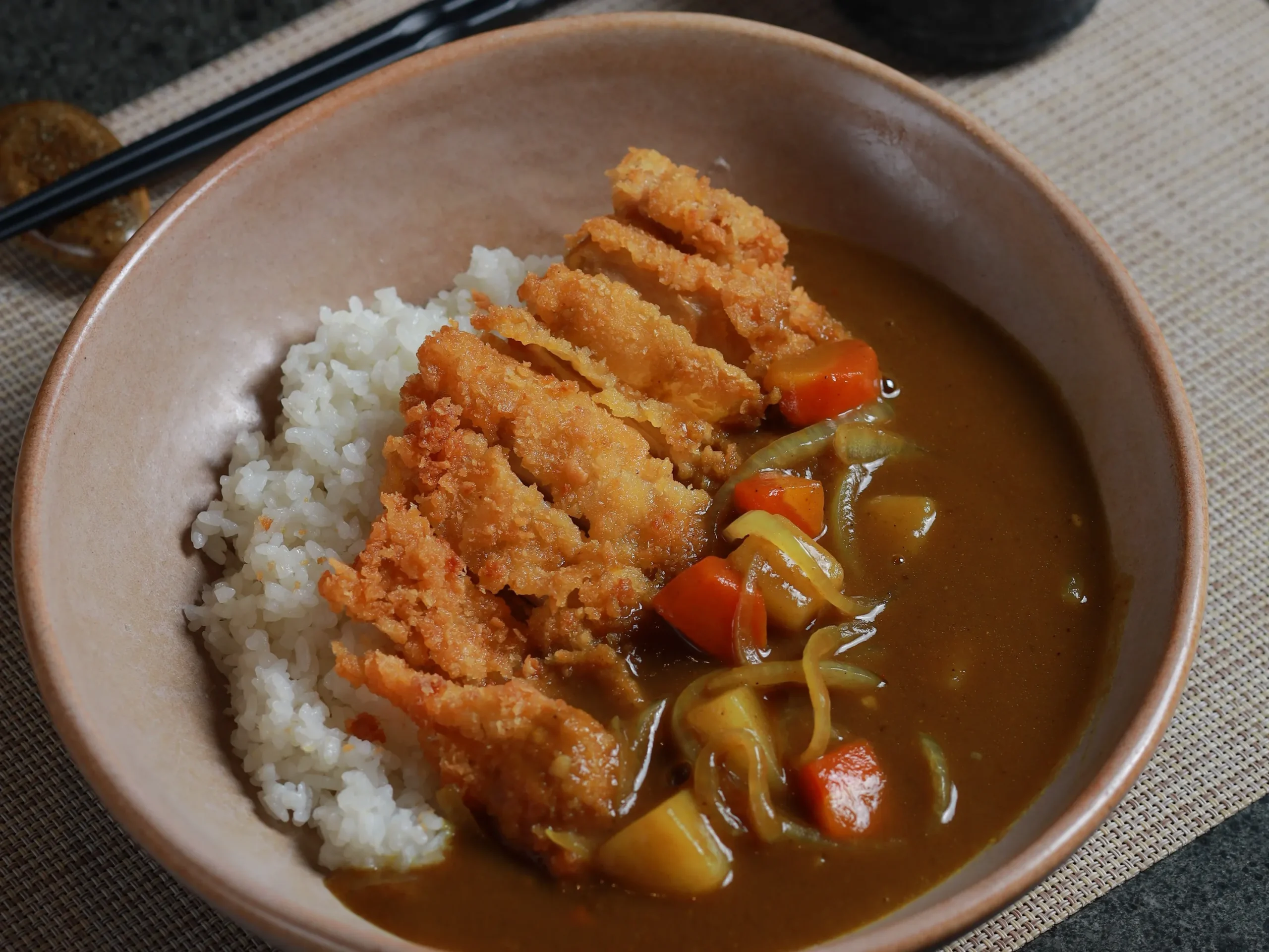 Kenali 5 Jenis Sake Jepang Ini Biar Nggak Salah Pilih! 18 3 Langkah Menikmati Sake 1 scaled