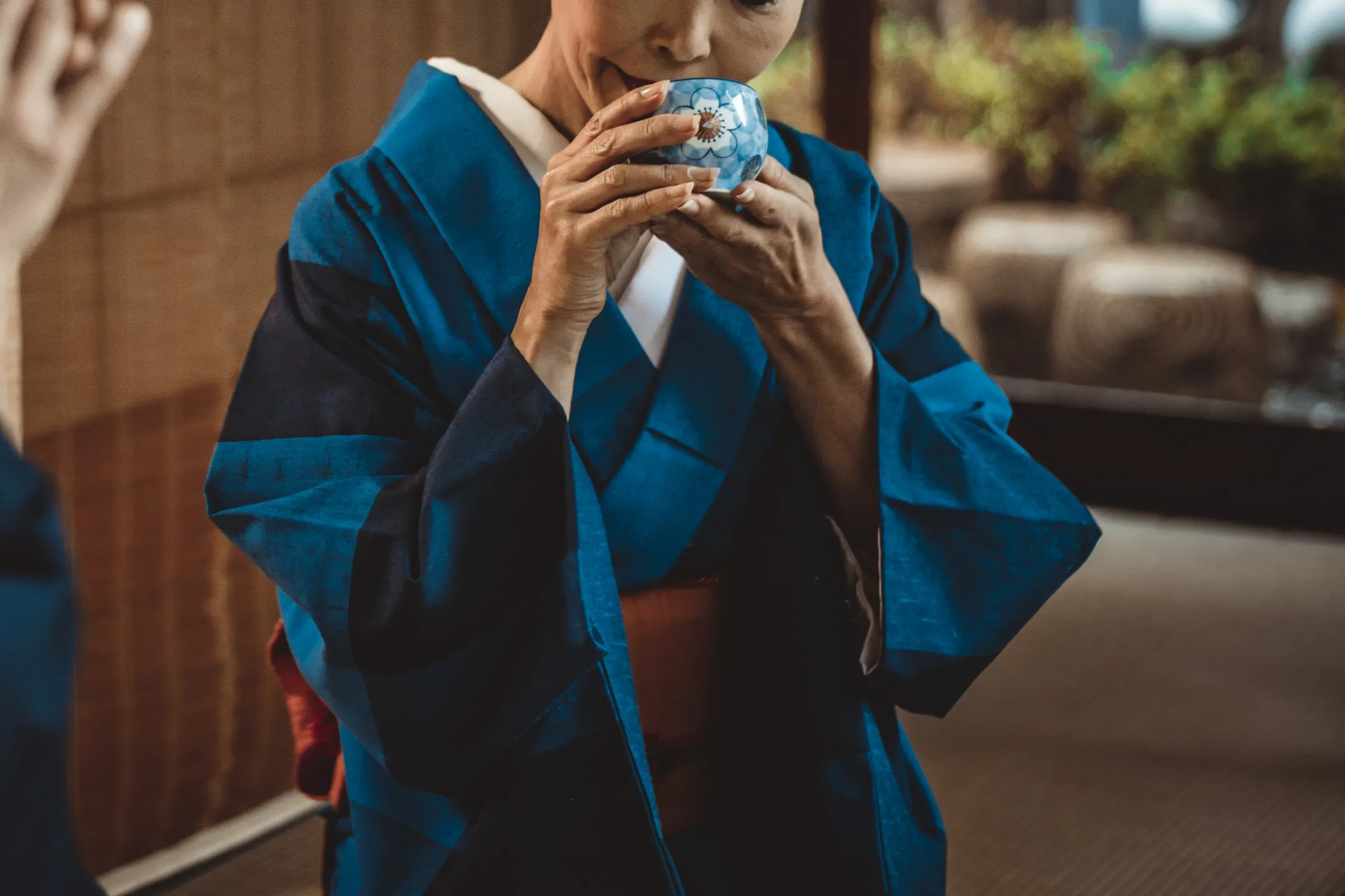 Kenali 5 Jenis Sake Jepang Ini Biar Nggak Salah Pilih! 20 3 Langkah Menikmati Sake 3