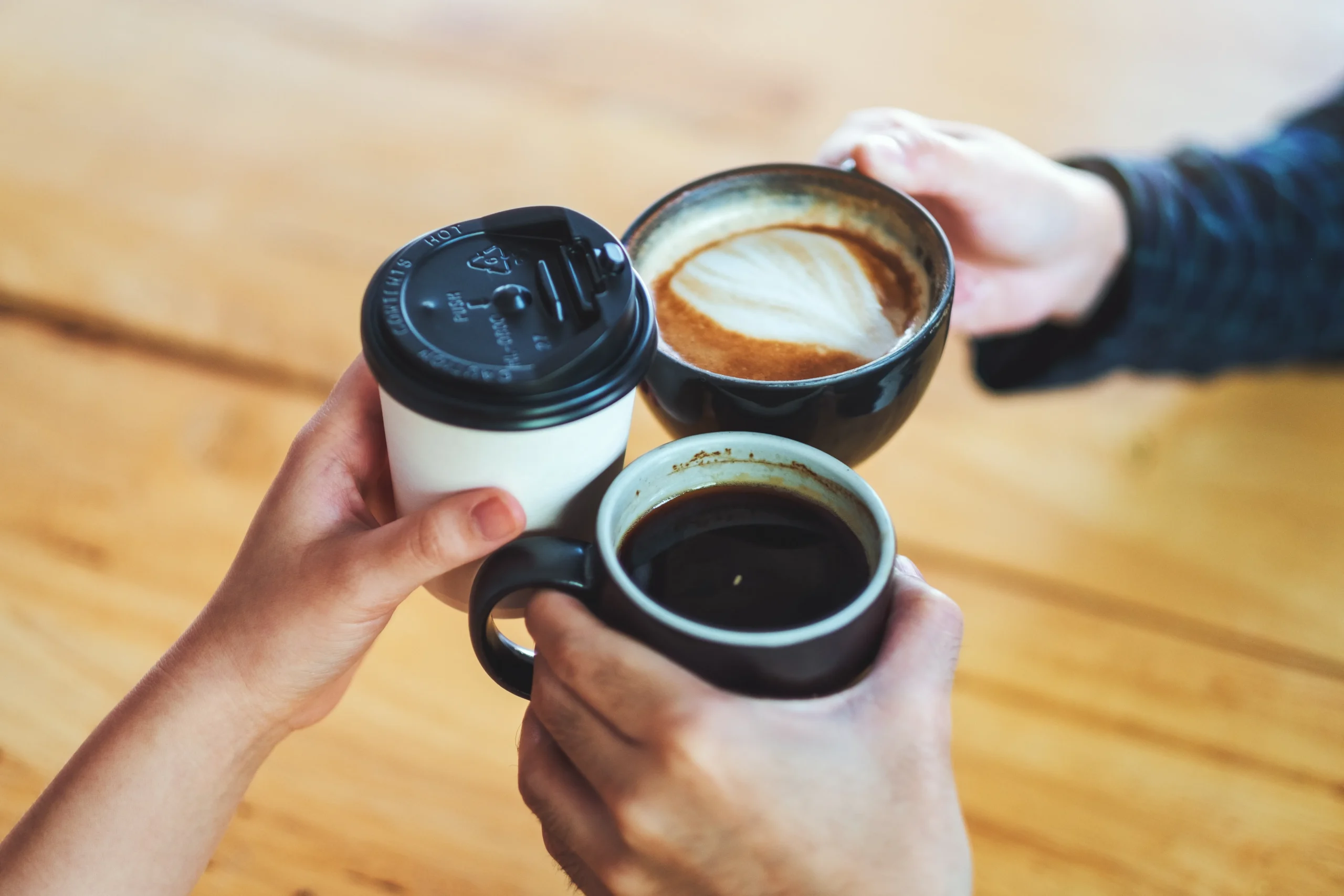 Kenapa Gen Z Lebih Suka Nongkrong di Coffee Shop? Ini 5 Alasannya 12 Lifestyle yang Affordable scaled