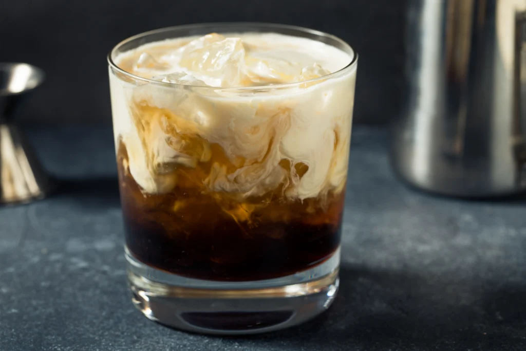 White Russian, cocktail kopi alkohol unik